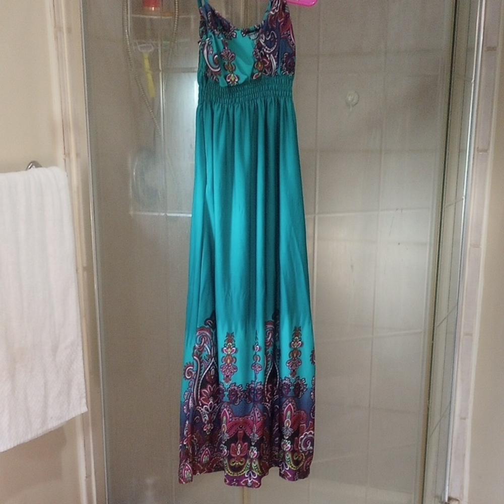 Elegant Teal Maxi Dress